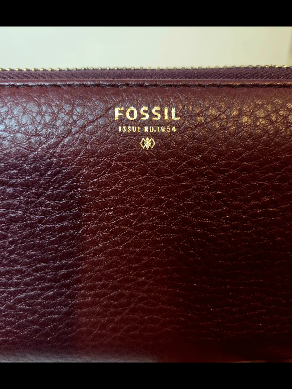 Fossil Wristlet Wallet Genuine Leather Pebbled Burgundy